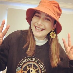 Meet your Posher, Rebecca